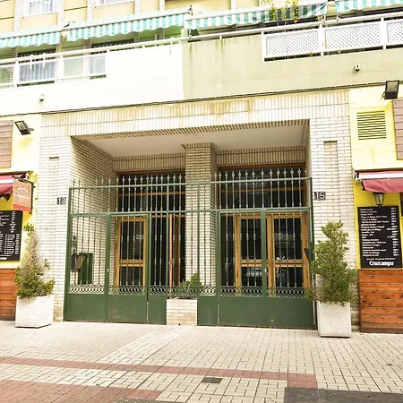 公寓 莱特马拉加西海滩公寓